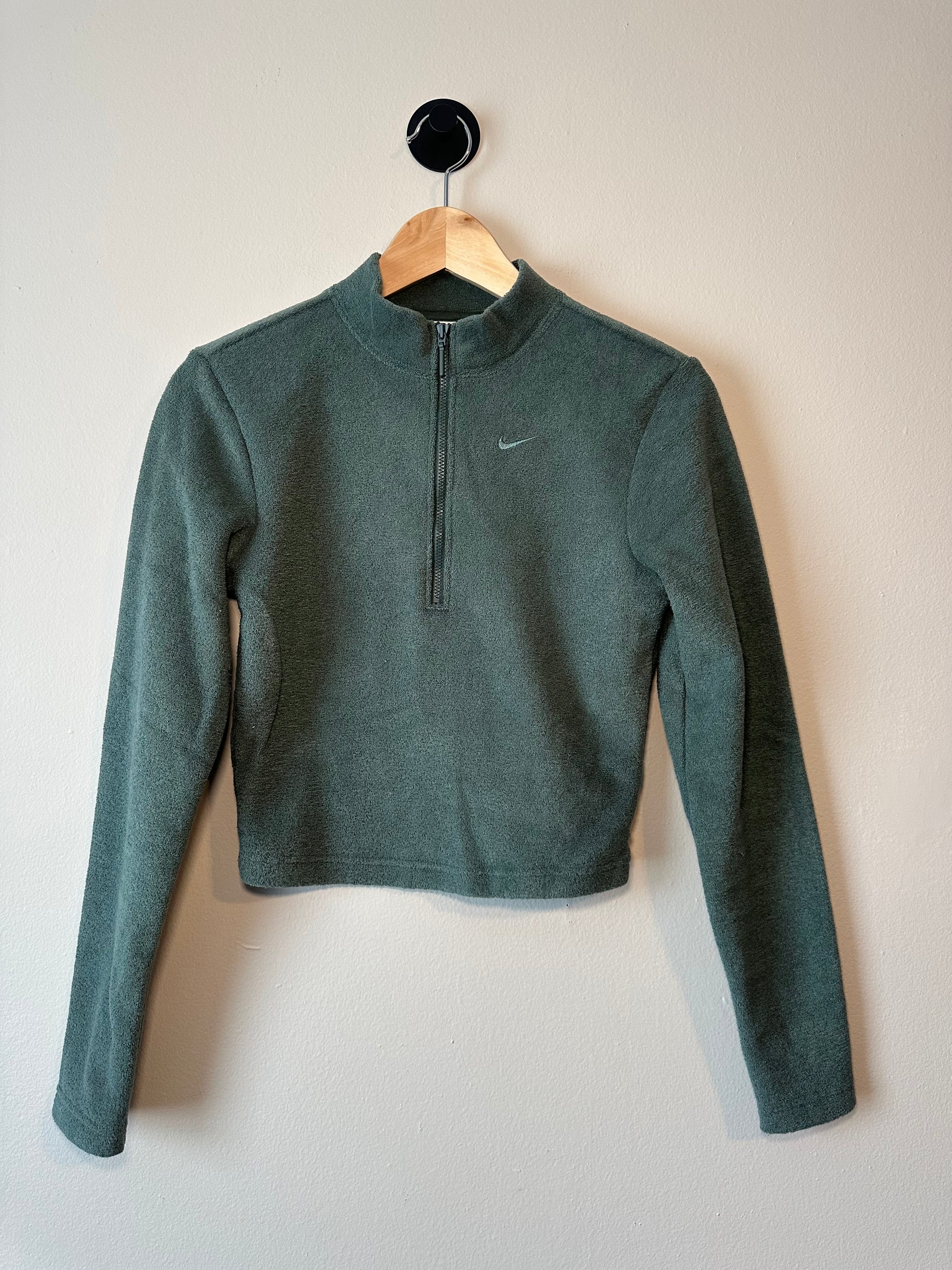 Cropped Nike 1/2 Zip