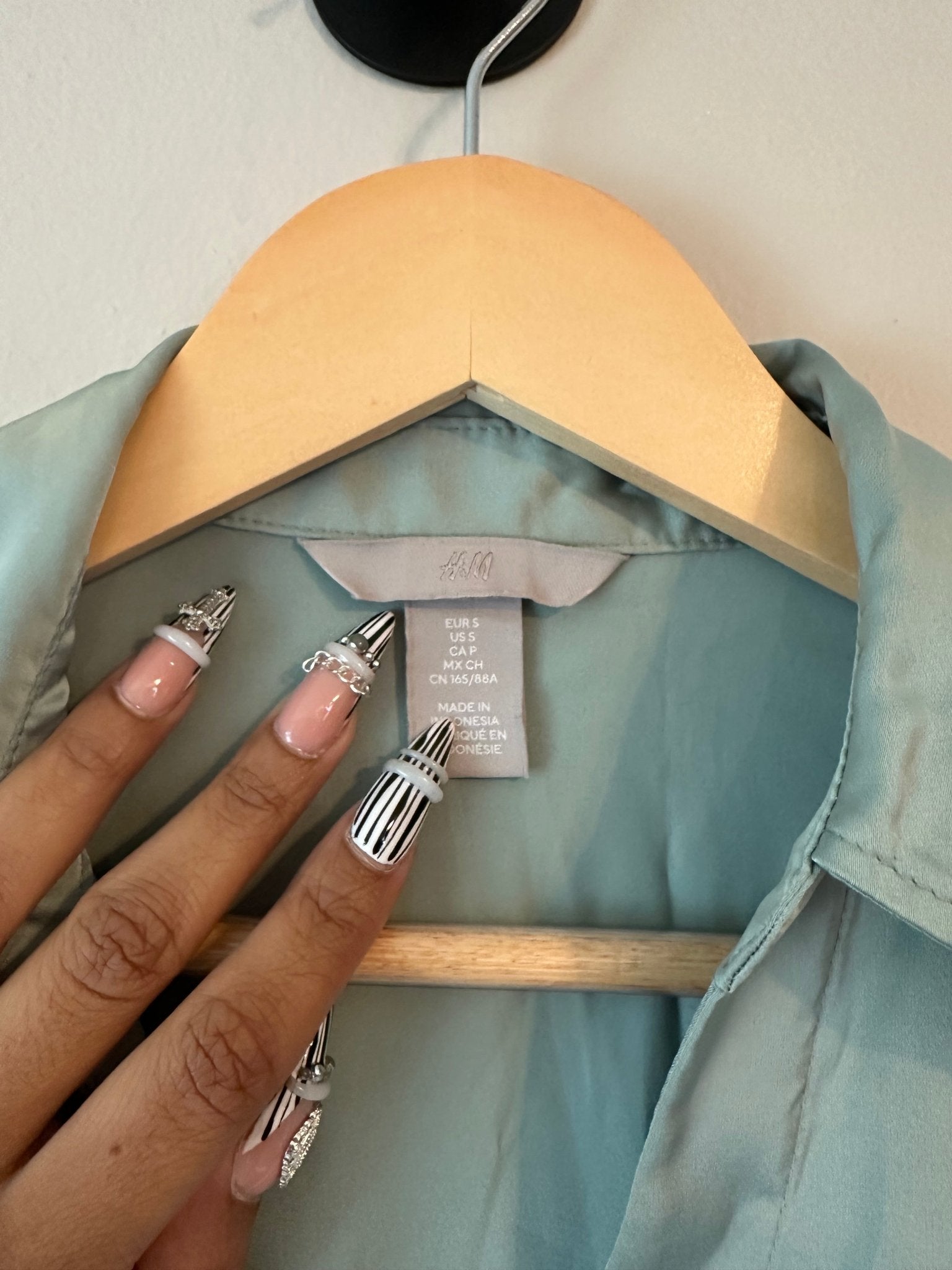 Button Down - ONNA by gsochic