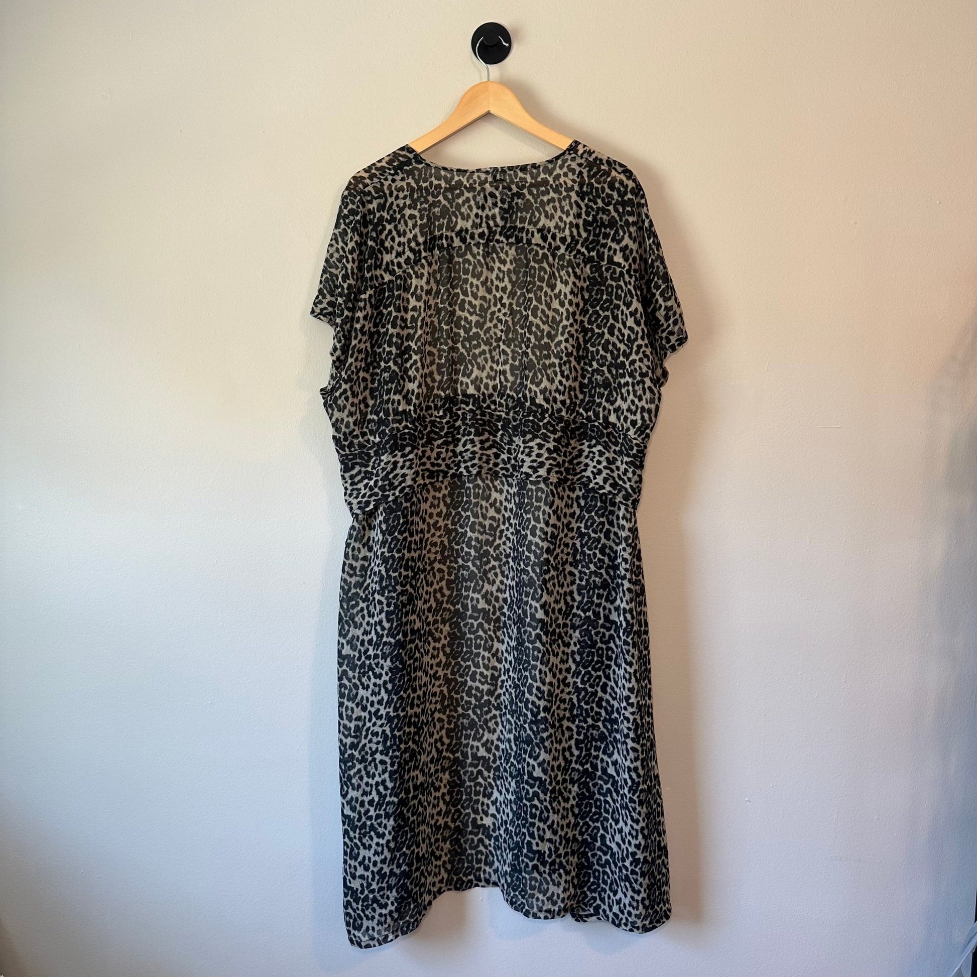 Cover Up - ONNA by gsochic