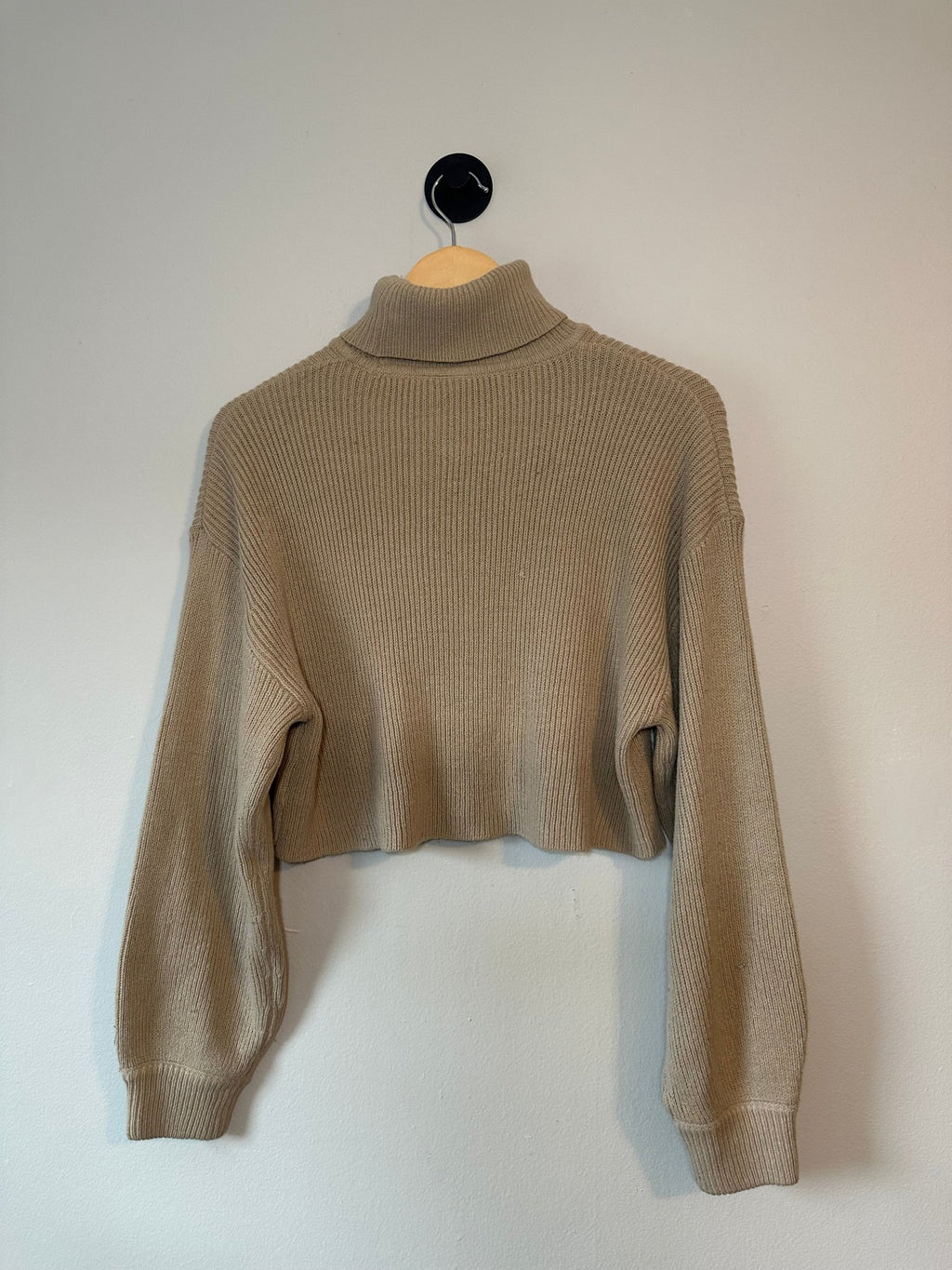 Cropped Turtleneck - ONNA by gsochic