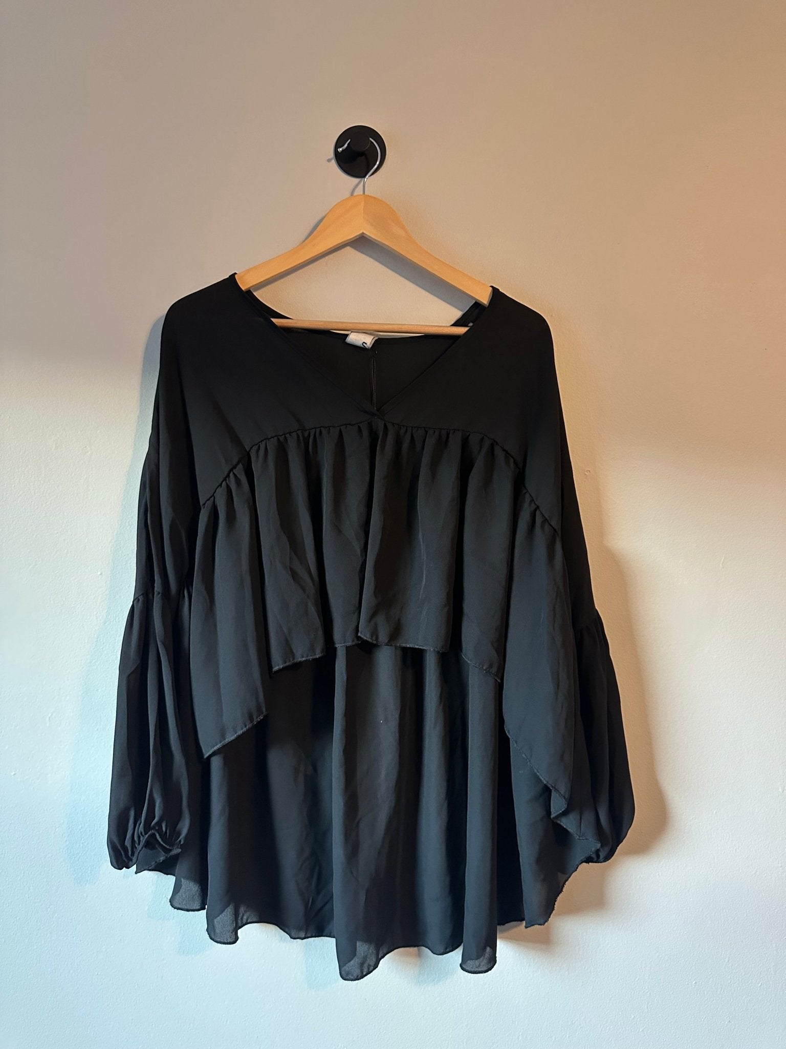 High Low Blouse - ONNA by gsochic