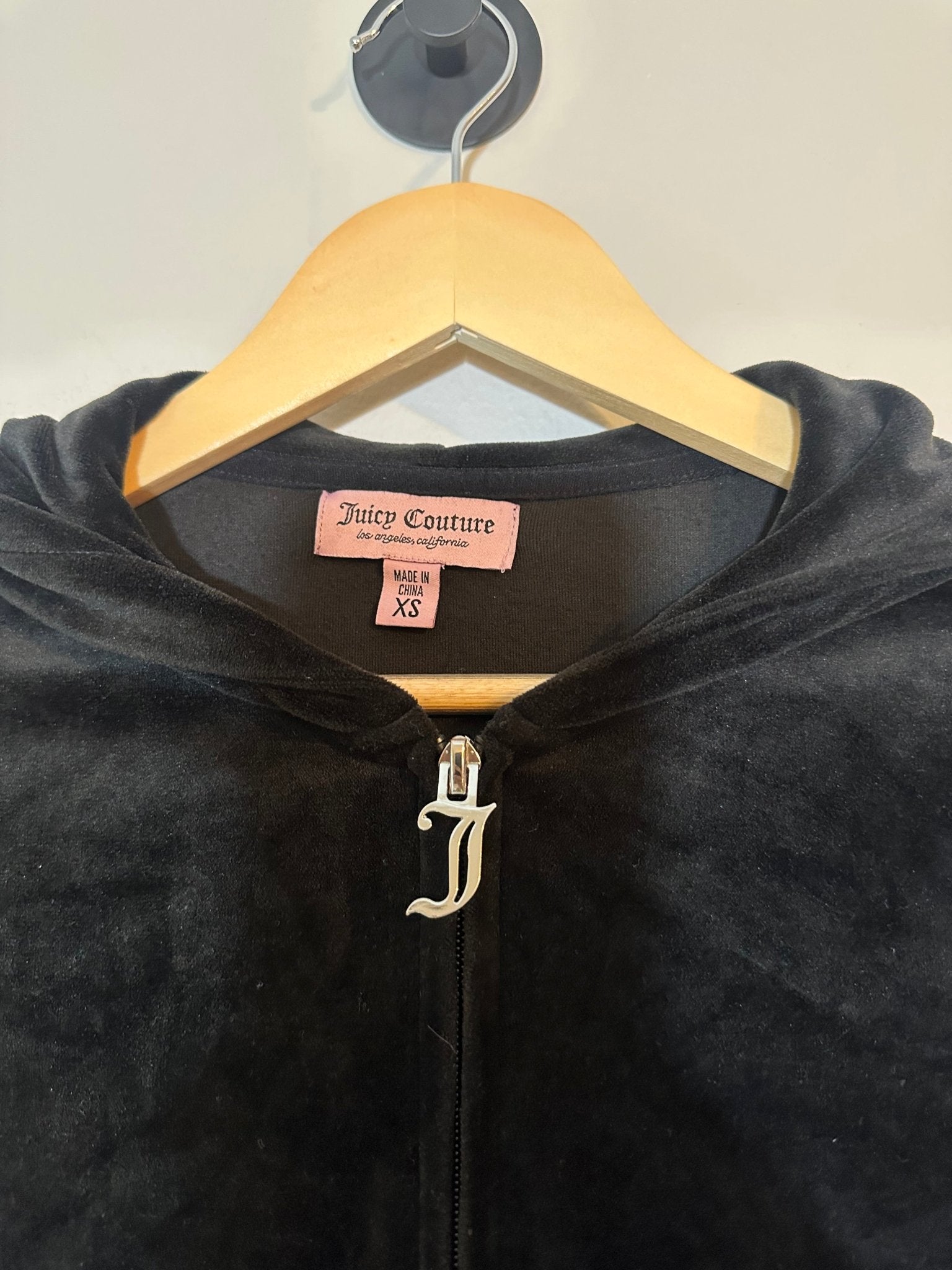 Juicy Couture Velour Zip Up - ONNA by gsochic