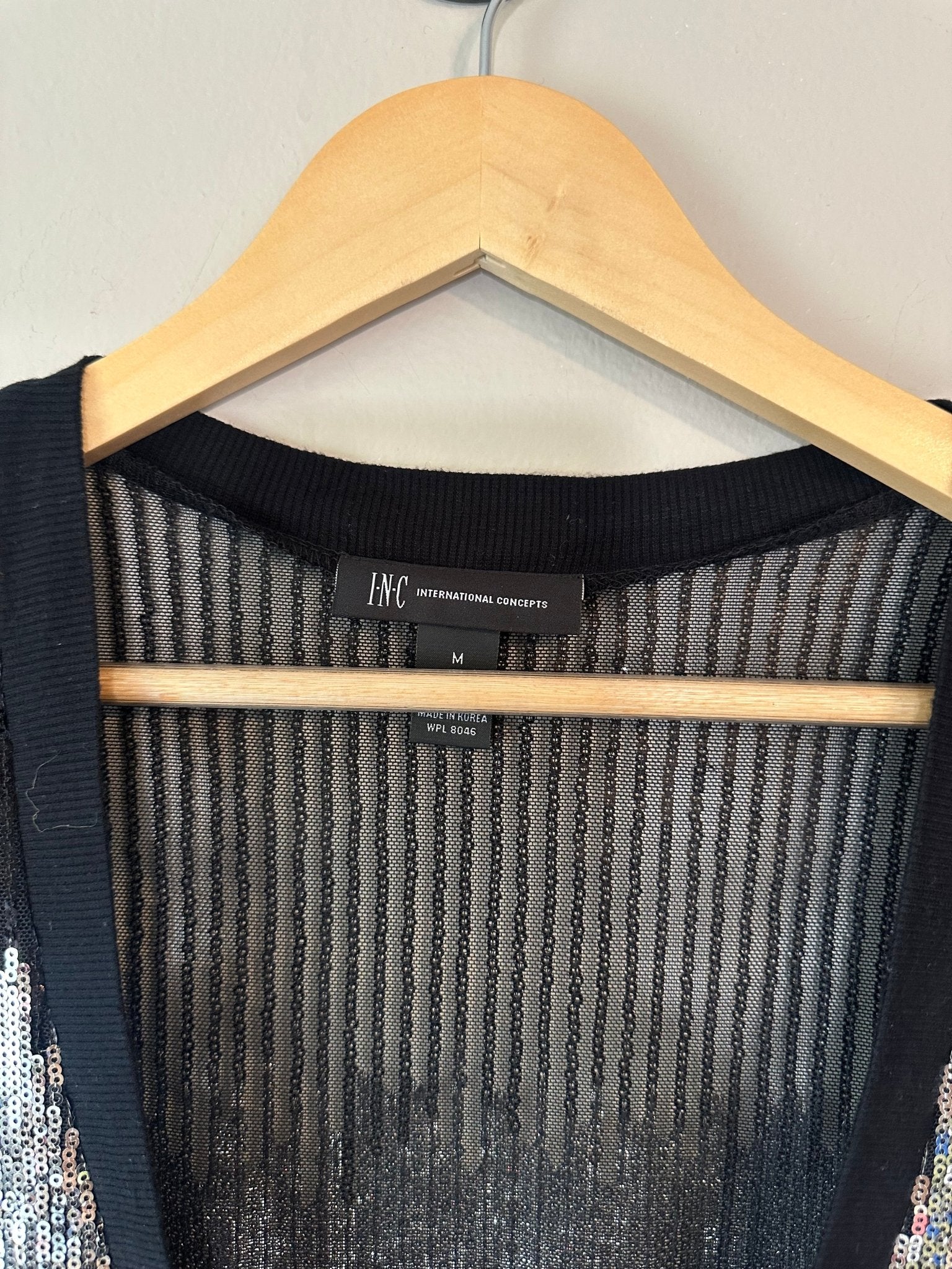 Sequined V Neck - ONNA by gsochic