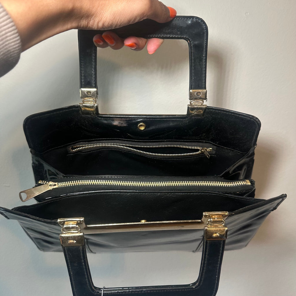 Vintage Handbag - ONNA by gsochic